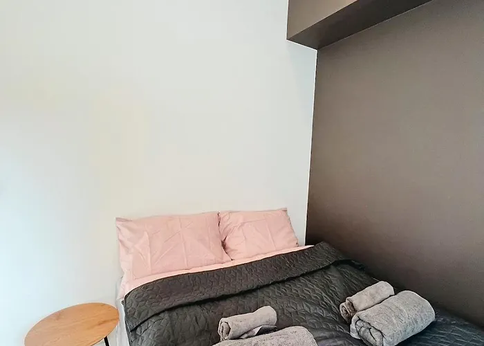 Apartment Bright & Cozy In Downtown Tromsø